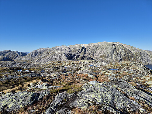Isvassnipa sett frå Ramnenipa