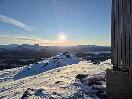 Frå toppen av Hatlesetnipa