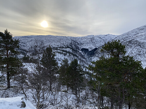 Utsikt mot Fljådalen og Krossdalen