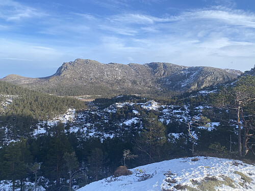 Frå same staden mot Krunefjell