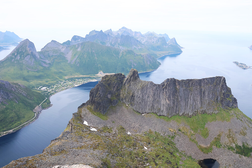 Gryttetippen NW to Indre Keipen, Fjordgård, Segla and others