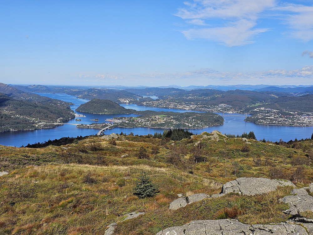 Flatøy fra Tellevikafjellet