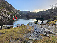 Langevatnet i Munkebotn