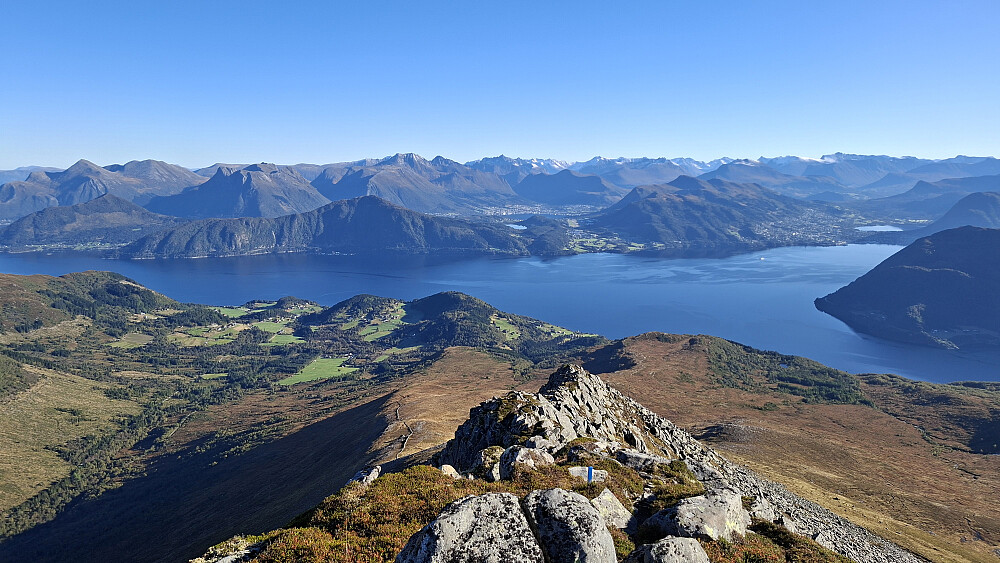 Mot Volda fra Snøhornet