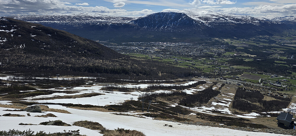 Ok skiforhold nesten helt ned fortsatt :)