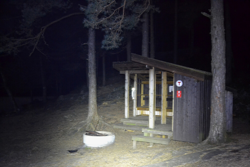 Gapahuken ved Hvitsteintjenn