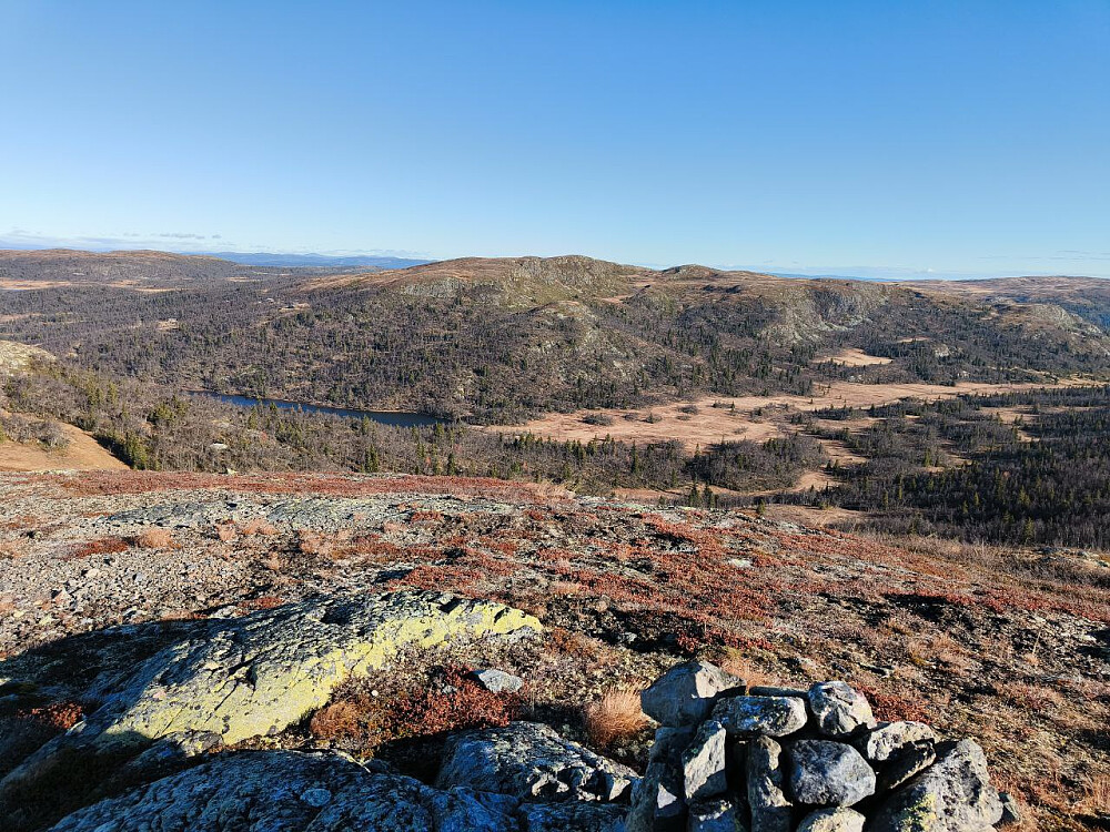 På Skurveknatten, mot Langehallfjellet (Hollastølsfjellet.)