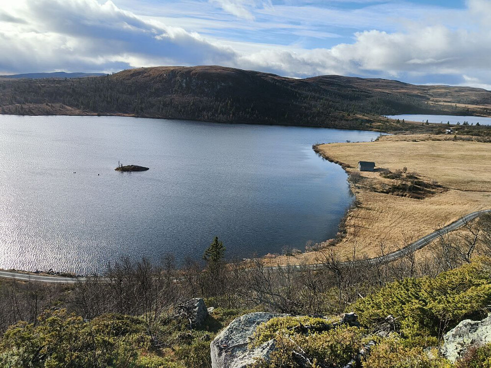 Utsikt mot Store Sangin, fortsatt fra "Vest for Reinsjøen."