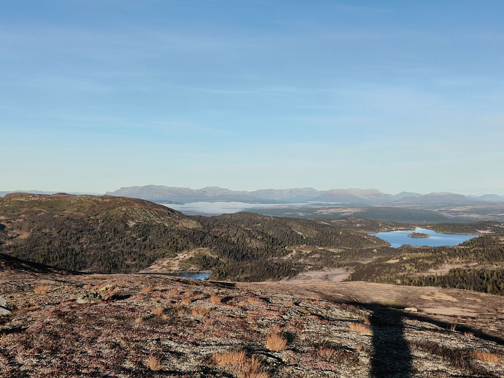 Rester av morgentåke over Golsfjellet.