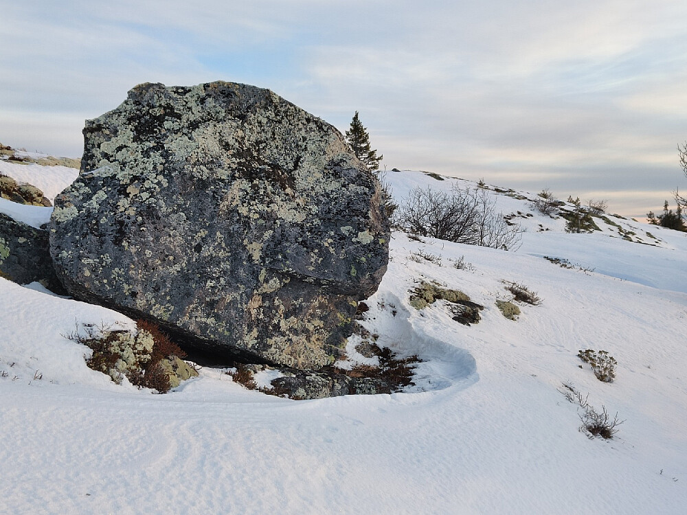 "Vesle-Tynna" kaller jeg denne kjempeblokka.