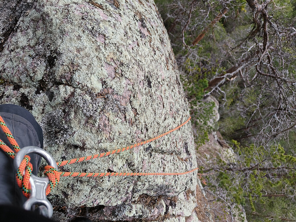 Tre rapeller trengte jeg ned egga