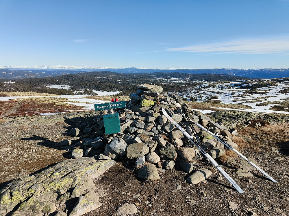 Nydelig vær og allerede godt og varmt på morgenen men en del vind