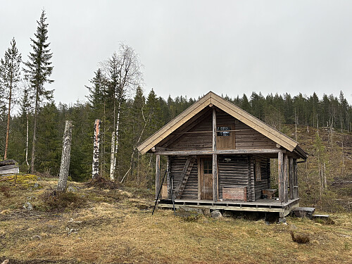 Koia nedenfor Gunhildåsen