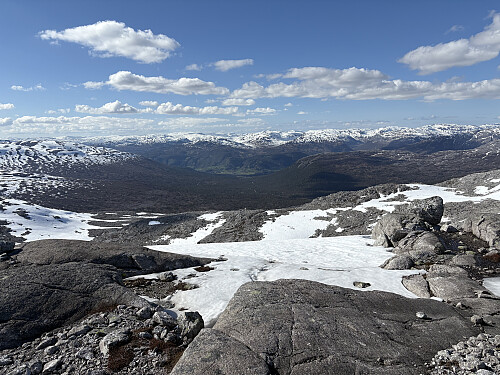 Utsikt retning Stalheim fra NØ for Kaldanuten
