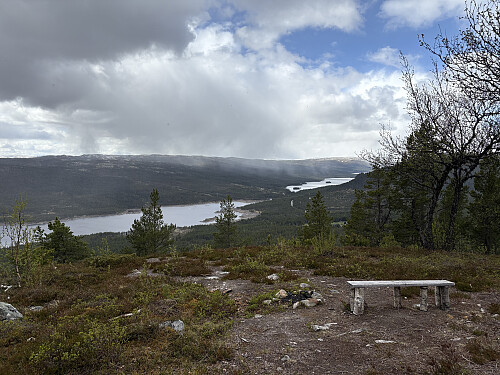 Utsikt vestover mot Skurdalen like nedenfor Grefsgardnatten