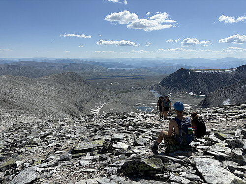 Utsikten er upåklagelig fra siste bakken opp til toppen