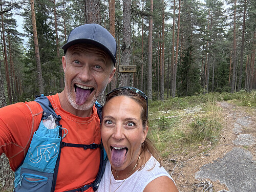 Mye blåbær underveis på turen :)