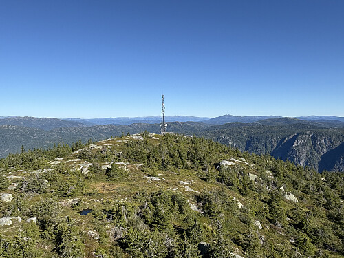 Utsikt nordover fra toppen