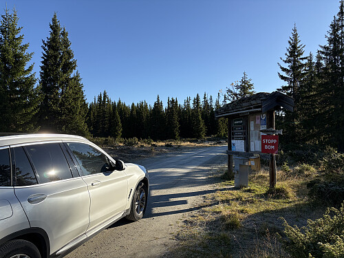 Bomvei inn mot Saubu