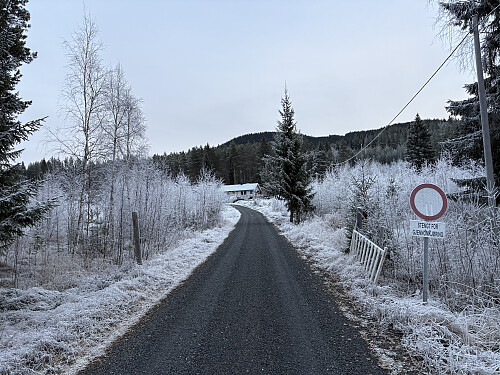 Veien innover mot Linntorpet.