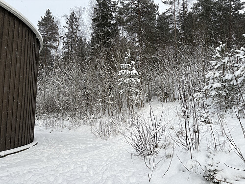Parkering og turstart ved vanntårnet i Garderåsen.