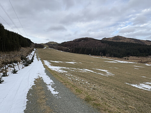 Stølsfjellet bak til høyre i bildet