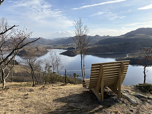 Herlig benk på Hengjefjellet 
