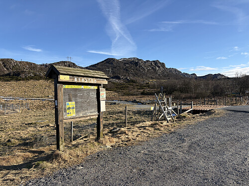 Ved Myrlandsheia parkeringsplass