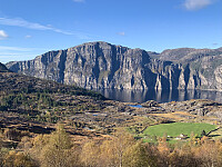 Neverdalsfjellet, Lysefjorden og Fossmork.