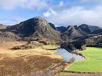 Utsikt mot Lomsvik og Mjåvatn.