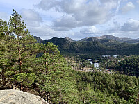 Utsikt mot Søravatnet og Vårlivarden.