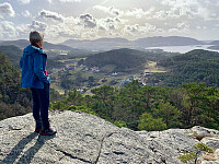 Utsikt mot Lauvås og Hommersåk.