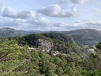 Utsikt mot Kattaborga og Kattaborga nord.