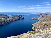 Utsikt mot vestre del av Hidrasundet.