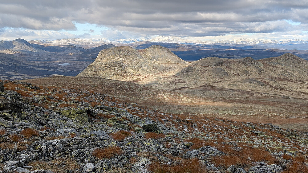 Mot Sleukamoen (1442 moh)