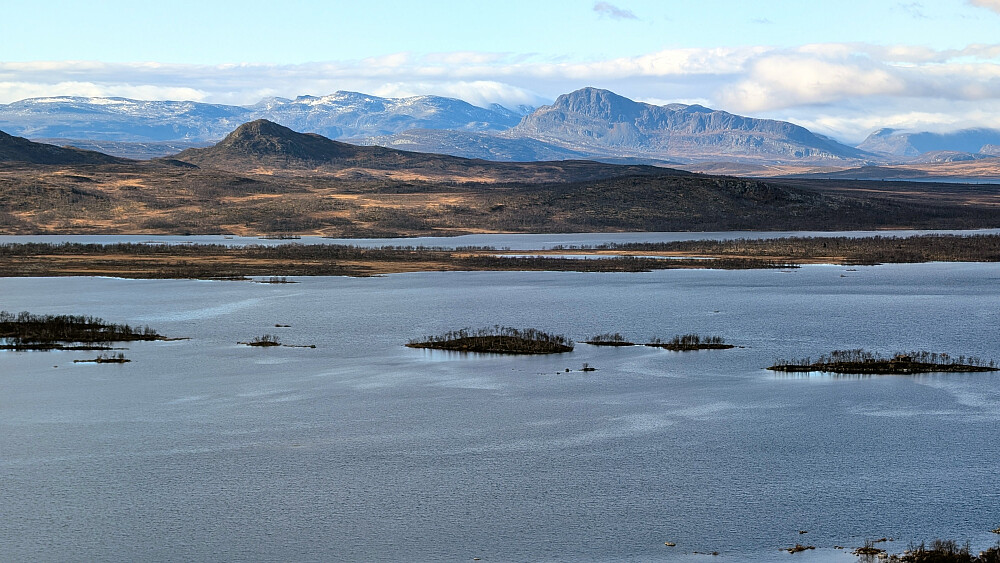 Kaldfjorden og vi ser Bitihorn i det fjerne
