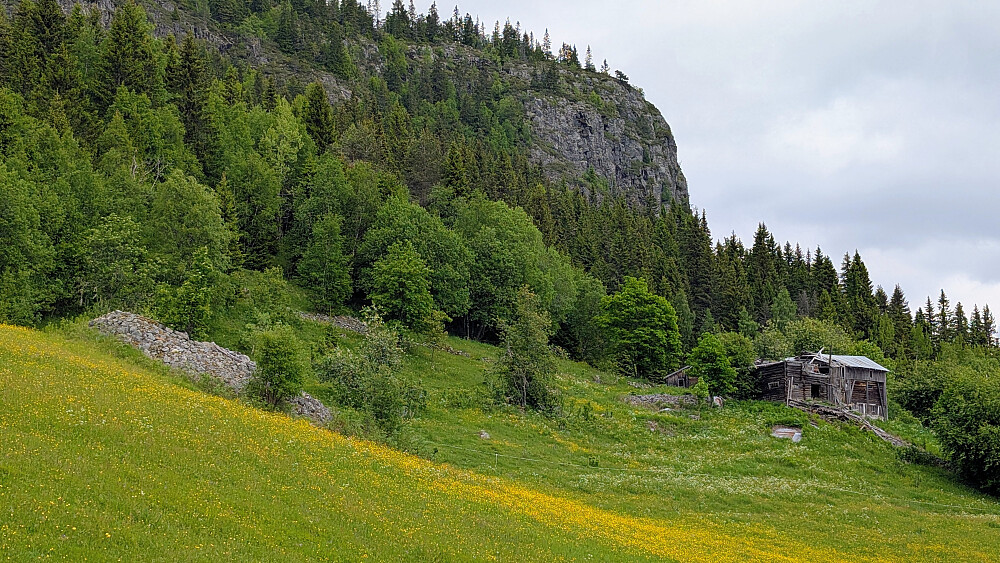 Idyllisk...men også preg av forfall