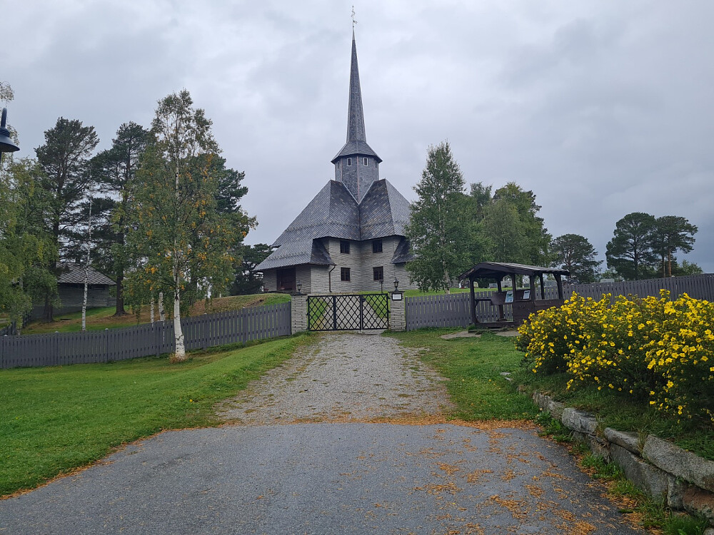 Dombås kirke