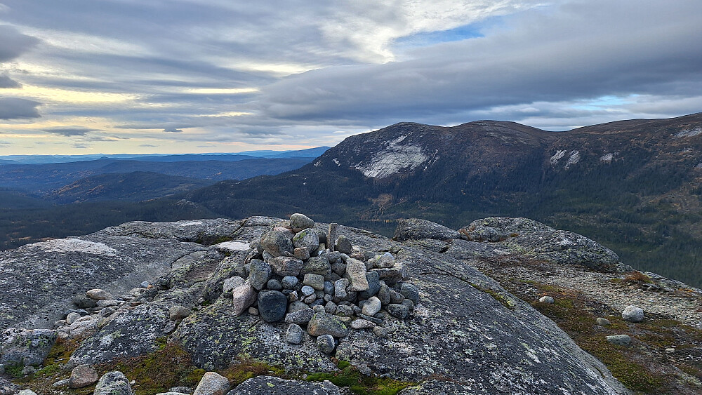 Sandvasskollen vest mot Bukollen.