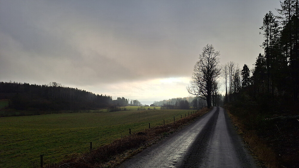 Sol uti Oslofjorden. 