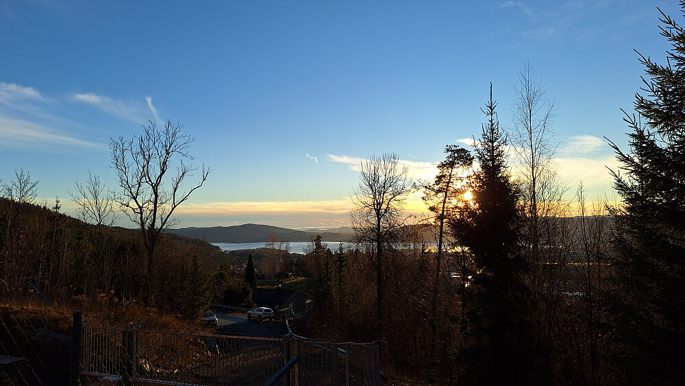 Turstart ved høydebassenget øverst i Reistadlia.