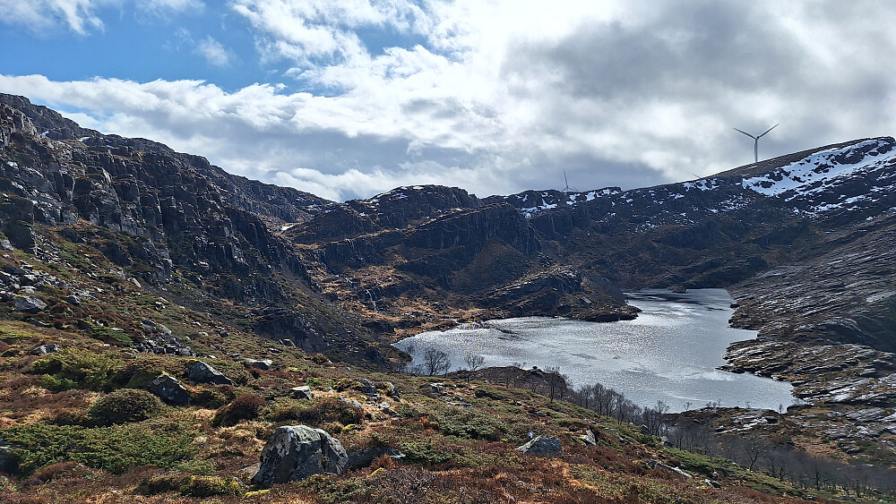 Fossedalsvatnet.
