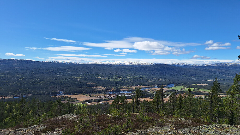 Utsikt til Flesberg og Blefjell. 