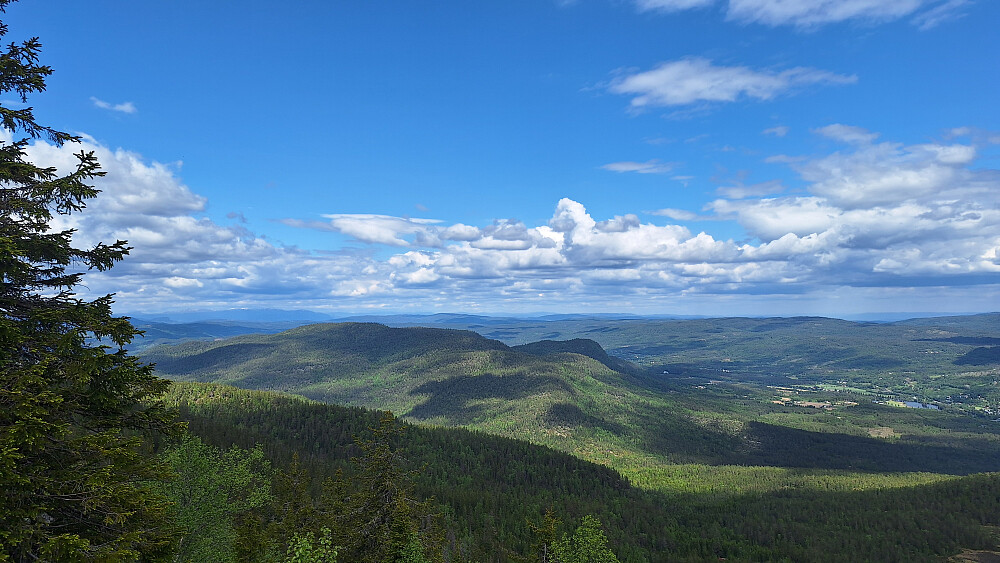 Utsikt til neste topp, Åslandåsen.