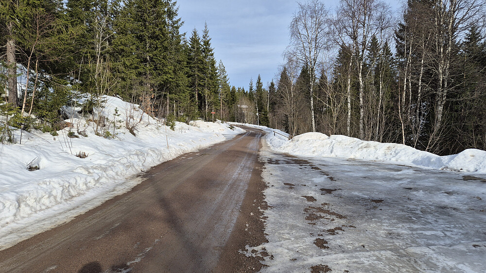 På veien mellom parkeringen og Misuringsvann.