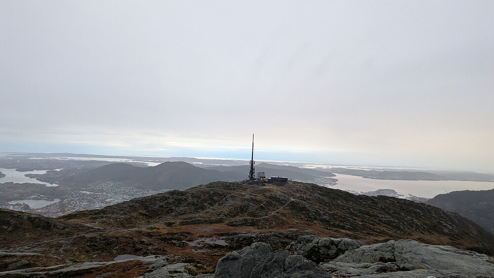 Ulriken, vindfull og fuktig tur