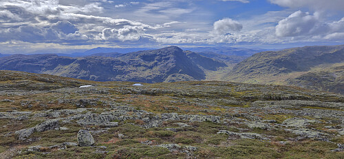 Larsfonnberget from near the large cairn