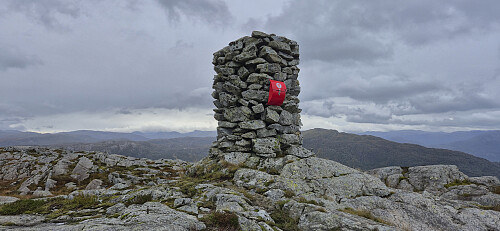 The large cairn at Holmedalsfjellet (not at the highest point!)