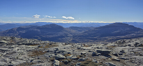 Herdabreida and Karaldenuten from Eggjane with Hårteigen in the far background