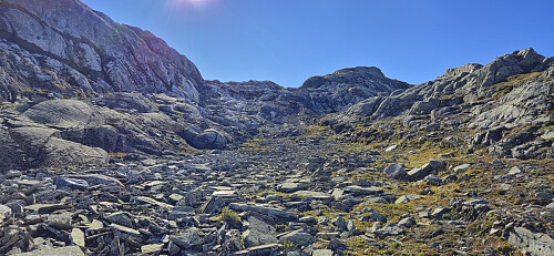 Approaching the summit of Herdabreida